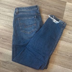 American Eagle mom jeans